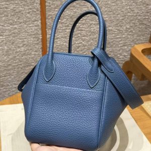 Hermes Lindy 26 CM Bag Handmade In Taurillon Clemence Leather Silver Hardware R2 Blue Agate - Image 17