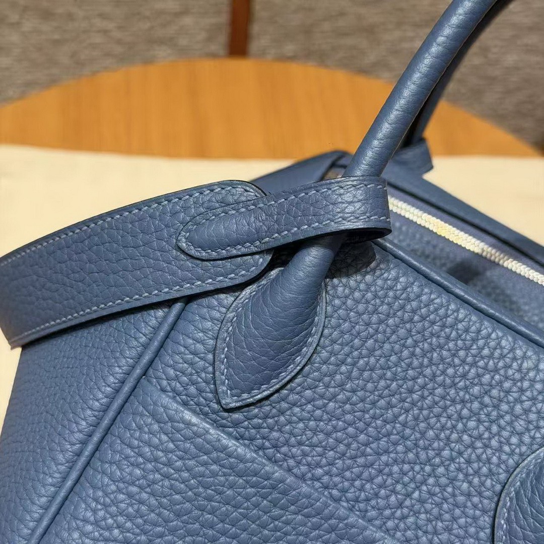 Hermes Lindy 26 CM Bag Handmade In Taurillon Clemence Leather Silver Hardware R2 Blue Agate - Image 5