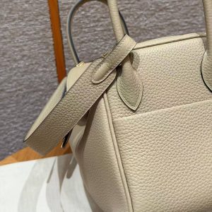 Hermes Lindy 26 CM Bag Handmade In Taurillon Clemence Leather Gold Hardware S2 Trench - Image 15