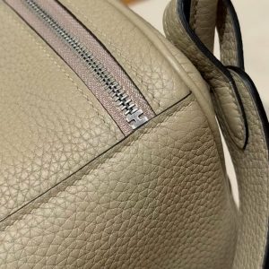 Hermes Lindy 26 CM Bag Handmade In Taurillon Clemence Leather Silver Hardware S2 Trench - Image 3