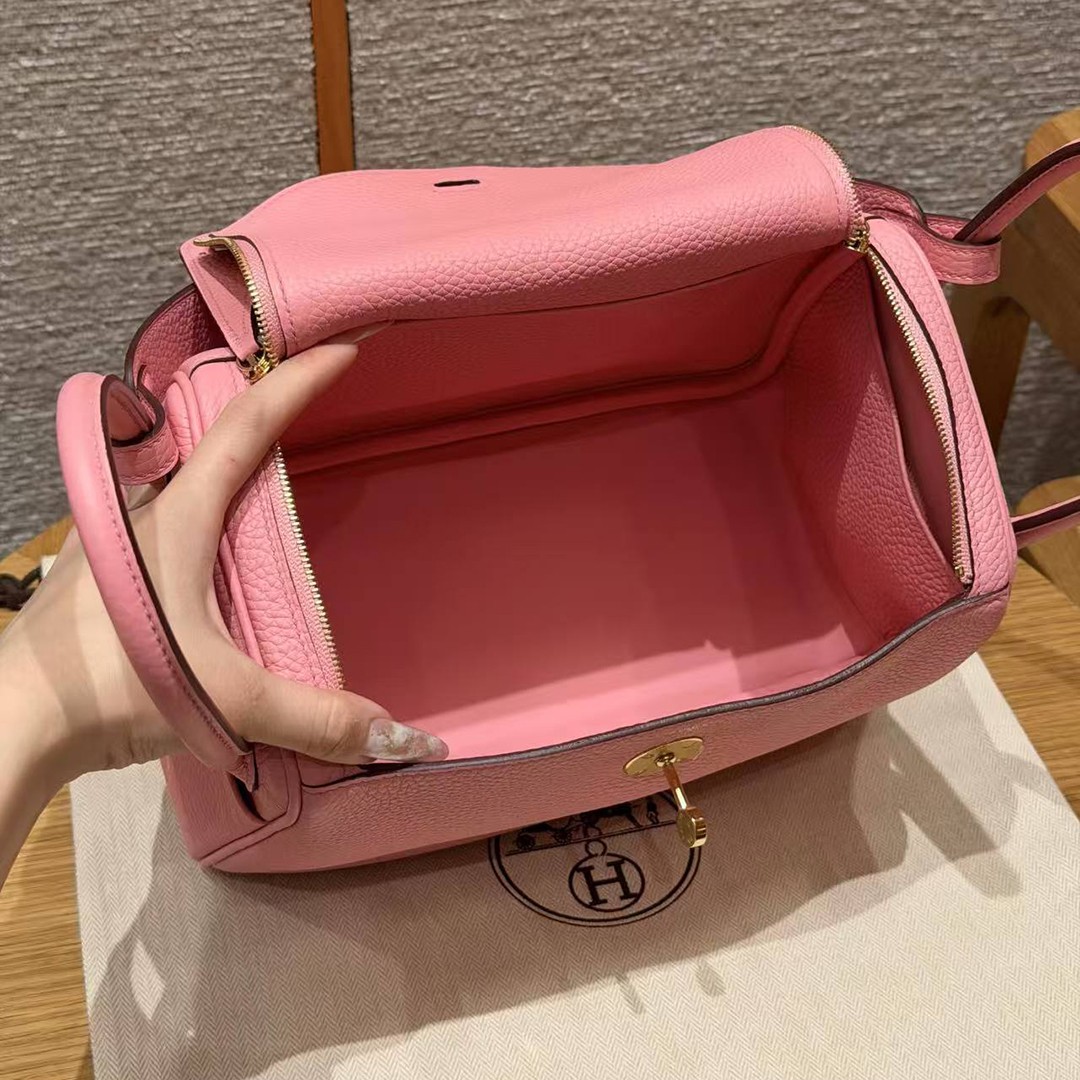Hermes Lindy 26 CM Bag Handmade In Taurillon Clemence Leather Gold Hardware U5 Rose Lipstick - Image 18