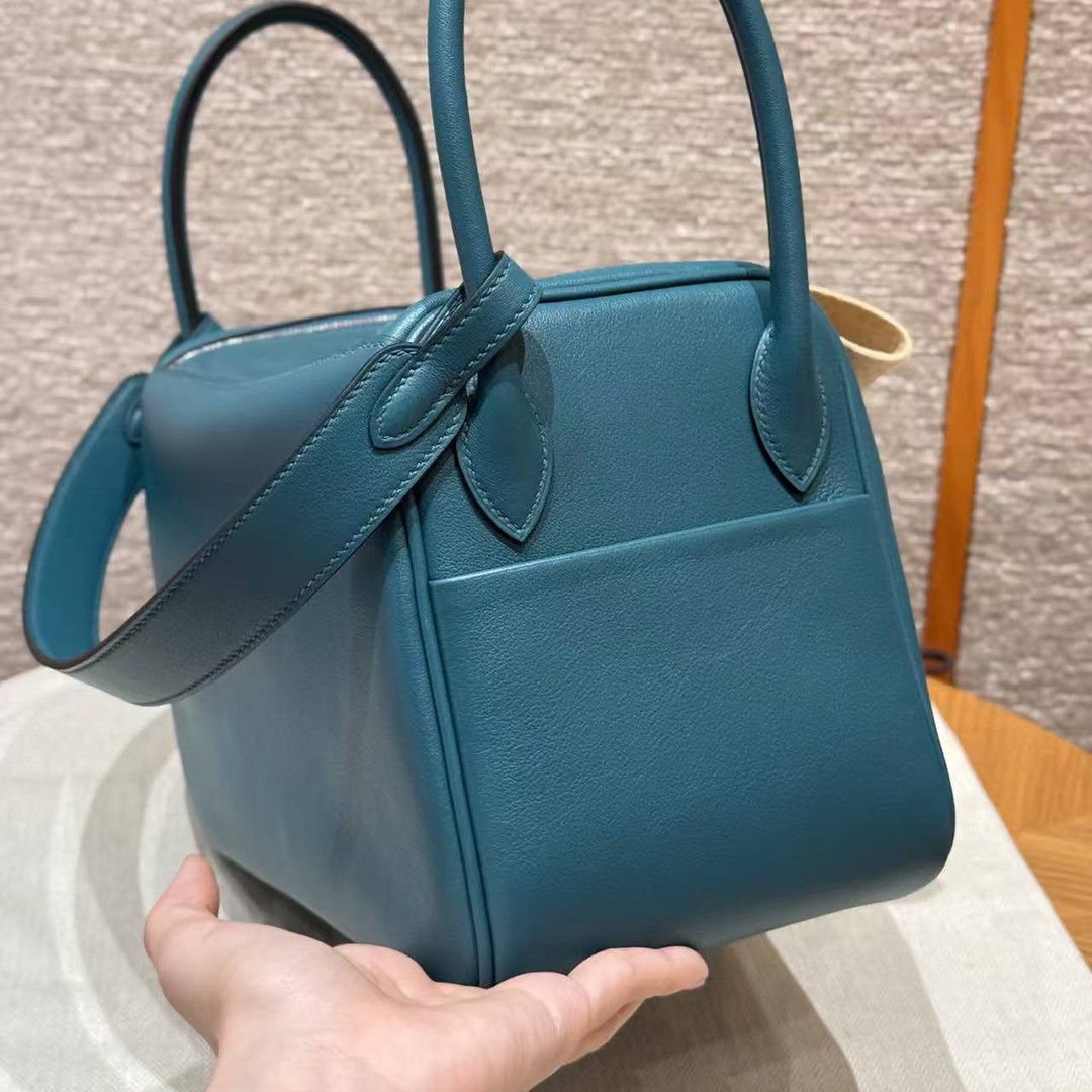 Hermes Lindy 26 CM Bag Handmade In Swift Leather Sliver Hardware W0 Vert Bosphore - Image 16