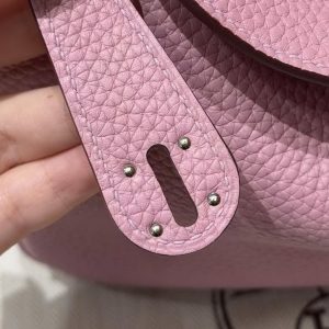 Hermes Lindy 26 CM Bag Handmade In Taurillon Clemence Leather Silver Hardware X9 Mauve - Image 13