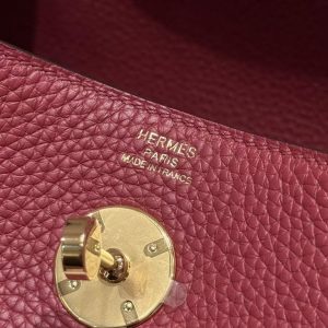 Hermes Lindy 26 CM Bag Handmade In Taurillon Clemence Leather Gold Hardware k1 Rouge Grenat - Image 17