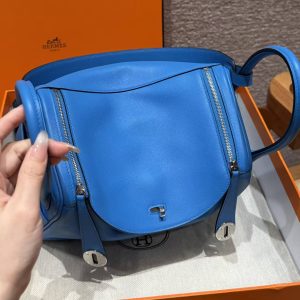 Hermes Lindy 30 CM Bag Handmade In Swift Leather Silver Hardware 0F Blue Frida - Image 13