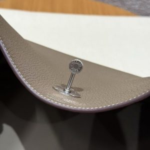 Hermes Lindy 30 CM Bag Handmade In Clemence Calfskin Leather Silver Hardware 18 Etoupe - Image 5