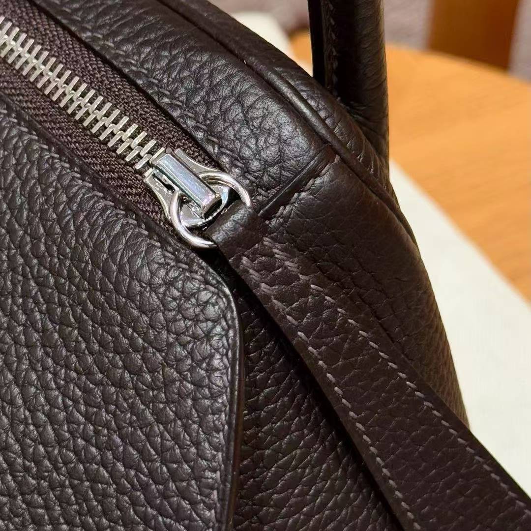 Hermes Lindy 30 CM Bag Handmade In Taurillon Clemence Leather Silver Hardware 3S Macassar - Image 6