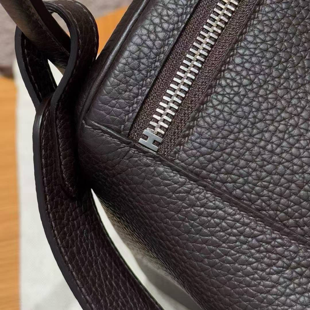 Hermes Lindy 30 CM Bag Handmade In Taurillon Clemence Leather Silver Hardware 3S Macassar - Image 4