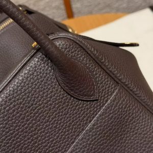 Hermes Lindy 30 CM Bag Handmade In Taurillon Clemence Leather Gold Hardware 47 Chocolate - Image 8