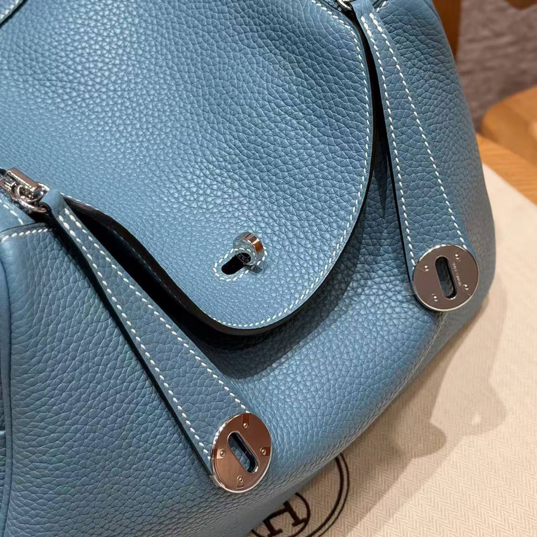 Hermes Lindy 30 CM Bag Handmade In Taurillon Clemence Leather Silver Hardware 75 Blue Jean - Image 12