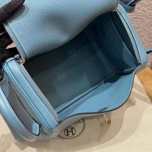 Hermes Lindy 30 CM Bag Handmade In Taurillon Clemence Leather Silver Hardware 75 Blue Jean - Image 8