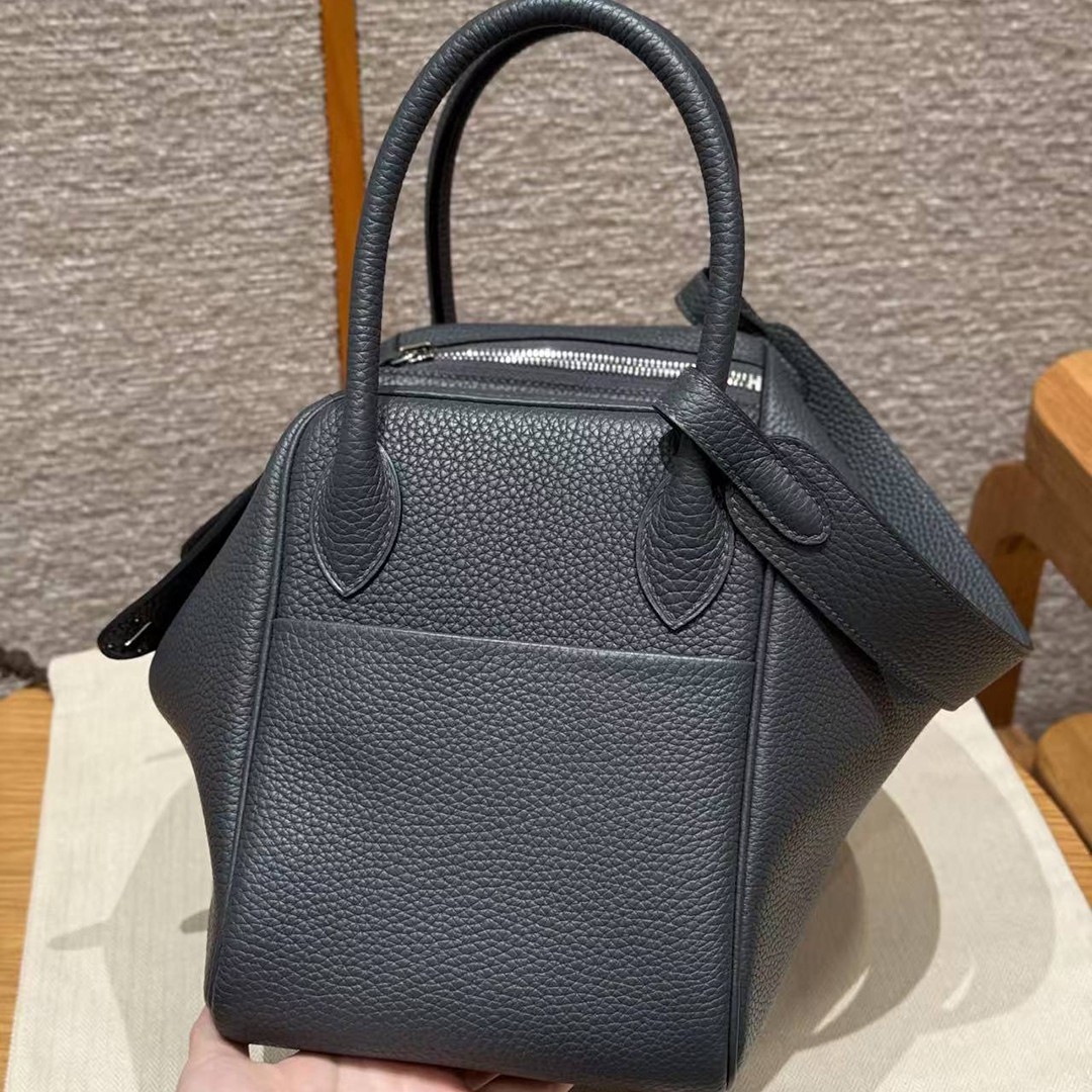 Hermes Lindy 30 CM Bag Handmade In Clemence Calfskin Leather Silver Hardware 88 Graphite - Image 16