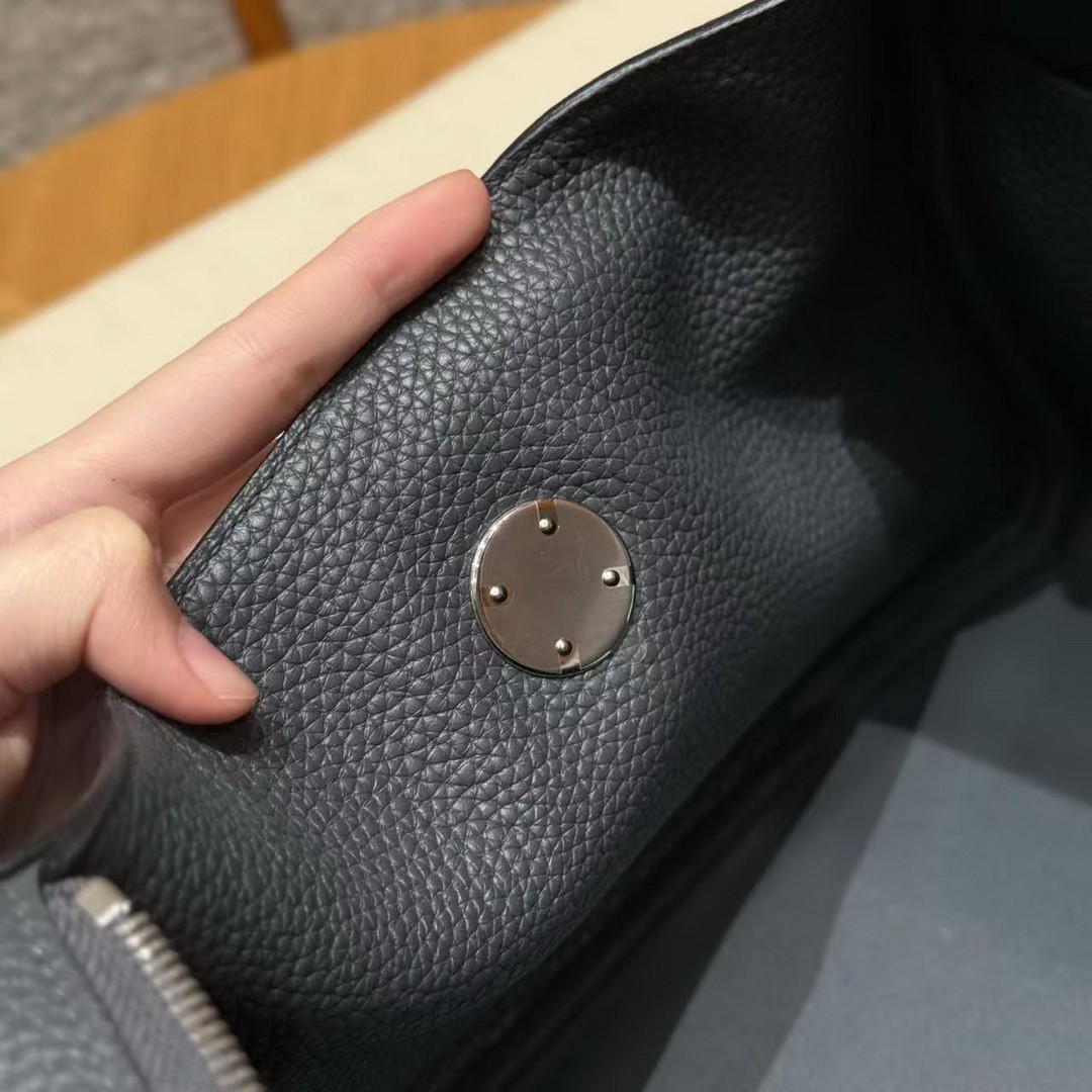 Hermes Lindy 30 CM Bag Handmade In Clemence Calfskin Leather Silver Hardware 88 Graphite - Image 3
