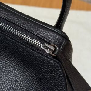 Hermes Lindy 30 CM Bag Handmade In Taurillon Clemence Leather Sliver Hardware 89 Noir - Image 15