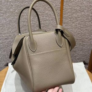 Hermes Lindy 30 CM Bag Handmade In Taurillon Clemence Leather Sliver Hardware 8Q Beige Marfa - Image 16