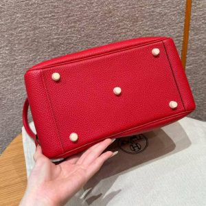 Hermes Lindy 30 CM Bag Handmade In Taurillon Clemence Leather Gold Hardware Q5 Rouge Casaque - Image 12