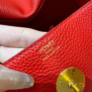Hermes Lindy 30 CM Bag Handmade In Taurillon Clemence Leather Gold Hardware Q5 Rouge Casaque - Image 5