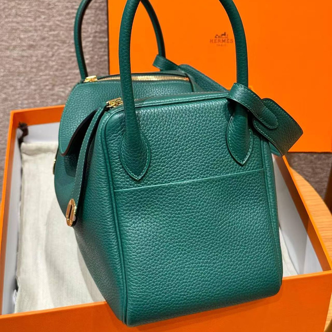 Hermes Lindy 30 CM Bag Handmade In Taurillon Clemence Leather Gold Hardware Z6 Malachite - Image 16