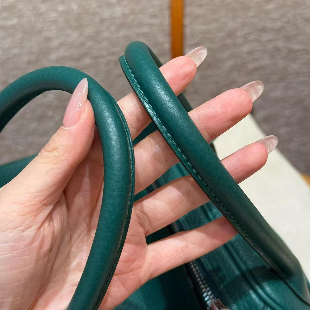 Hermes Lindy 30 CM Bag Handmade In Taurillon Clemence Leather Silver Hardware Z6 Malachite - Image 10