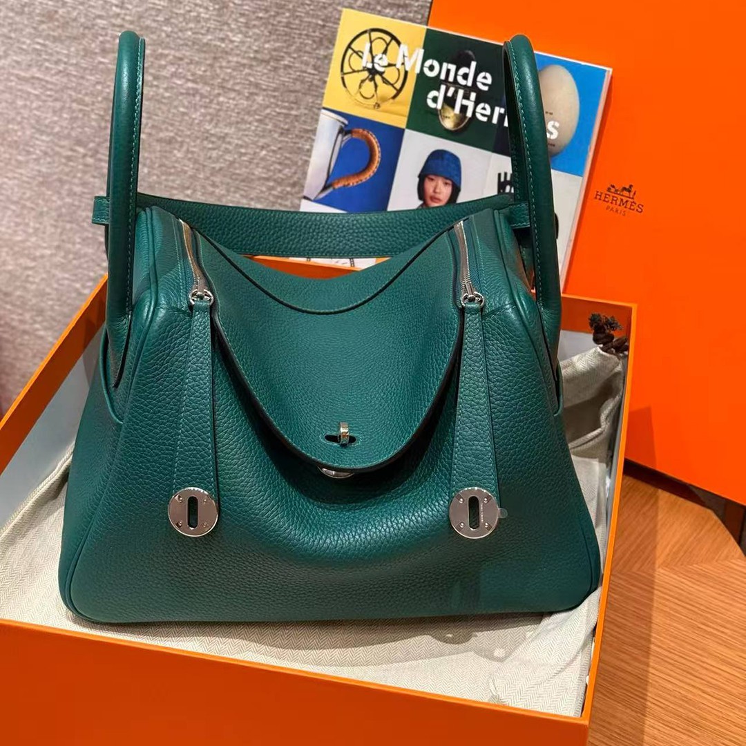 Hermes Lindy 30 CM Bag Handmade In Taurillon Clemence Leather Silver Hardware Z6 Malachite - Image 3