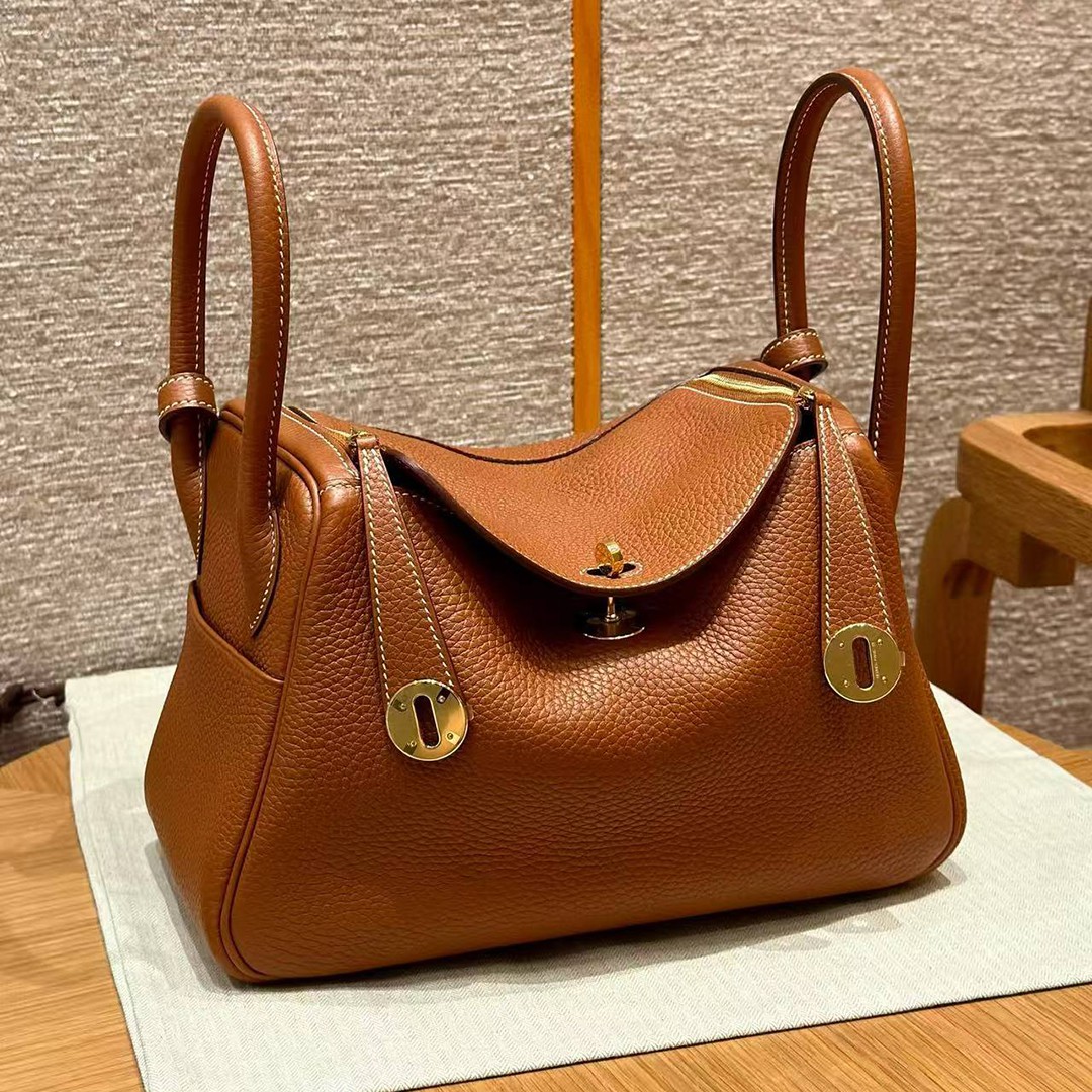 Hermes Lindy 30 CM Bag Handmade In Taurillon Clemence Leather Gold Hardware ck37 Gold