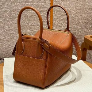 Hermes Lindy 30 CM Bag Handmade In Taurillon Clemence Leather Gold Hardware ck37 Gold - Image 15