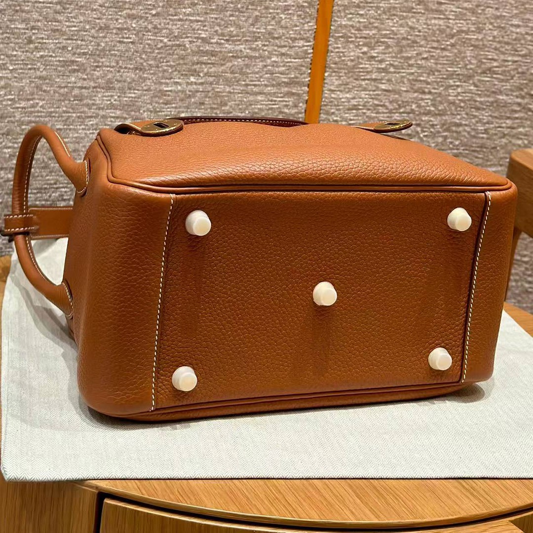 Hermes Lindy 30 CM Bag Handmade In Taurillon Clemence Leather Gold Hardware ck37 Gold - Image 14
