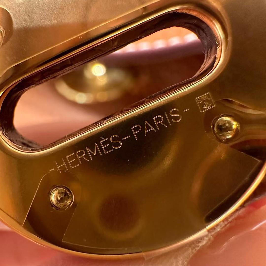 Hermes Lindy 30 CM Bag Handmade In Taurillon Clemence Leather Gold Hardware ck37 Gold - Image 10