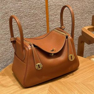Hermes Lindy 30 CM Bag Handmade In Taurillon Clemence Leather Gold Hardware ck37 Gold - Image 7