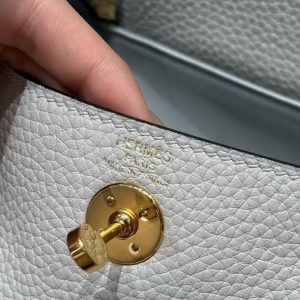 Hermes Lindy Mini 19 CM Bag Handmade In Taurillon Clemence Leather Gold Hardware 08 Blue Pale - Image 19