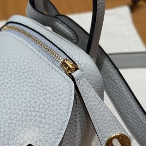 Hermes Lindy Mini 19 CM Bag Handmade In Taurillon Clemence Leather Gold Hardware 08 Blue Pale - Image 11