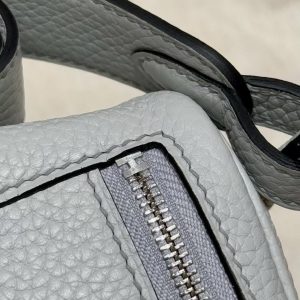 Hermes Lindy Mini 19 CM Bag Handmade In Taurillon Clemence Leather Silver Hardware 08 Blue Pale - Image 10