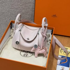 Hermes Lindy Mini 19 CM Bag Handmade In Taurillon Clemence Leather Silver Hardware 09 Mauve Pale - Image 12