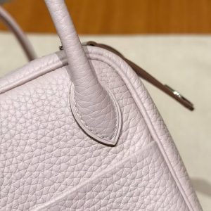 Hermes Lindy Mini 19 CM Bag Handmade In Taurillon Clemence Leather Silver Hardware 09 Mauve Pale - Image 8
