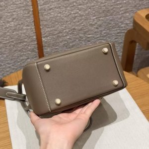 Hermes Lindy Mini 19 CM Bag Handmade In Swift Leather Gold Hardware 18 Etoupe - Image 16