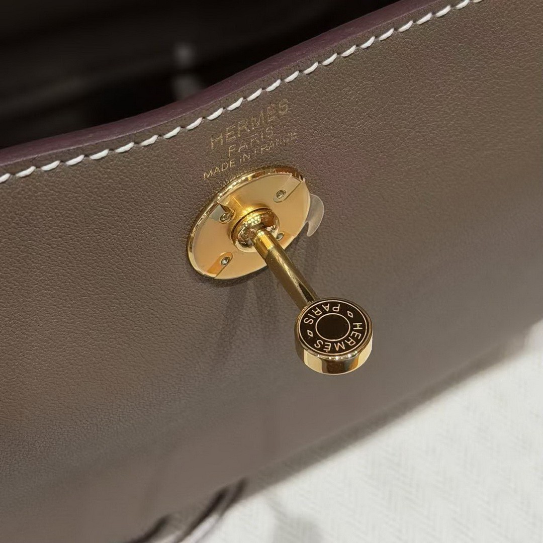Hermes Lindy Mini 19 CM Bag Handmade In Swift Leather Gold Hardware 18 Etoupe - Image 12