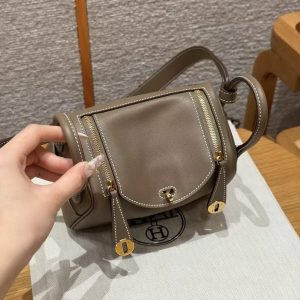 Hermes Lindy Mini 19 CM Bag Handmade In Swift Leather Gold Hardware 18 Etoupe - Image 10