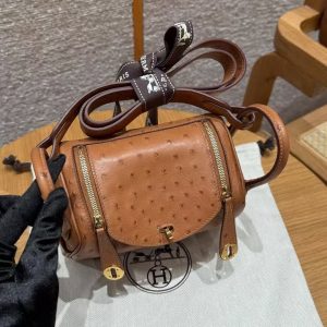 Hermes Lindy Mini 19 CM Bag Handmade In KK Ostrich Leather from South Africa Gold Hardware 37 Gold - Image 6