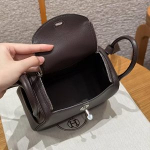 Hermes Lindy Mini 19 CM Bag Handmade In Swift Calfskin Leather Silver Hardware 46 Ebene - Image 16