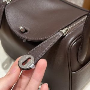 Hermes Lindy Mini 19 CM Bag Handmade In Swift Calfskin Leather Silver Hardware 46 Ebene - Image 9