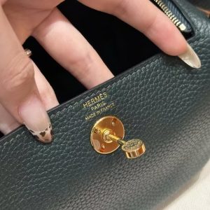 Hermes Lindy Mini 19 CM Bag Handmade In Taurillon Clemence Leather Gold Hardware 6O Vert Cypres - Image 21