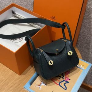 Hermes Lindy Mini 19 CM Bag Handmade In Taurillon Clemence Leather Gold Hardware 6O Vert Cypres - Image 9
