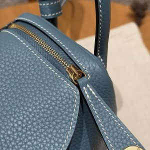 Hermes Lindy Mini 19 CM Bag Handmade In Taurillon Clemence Leather Gold Hardware 75 Blue Jean - Image 11
