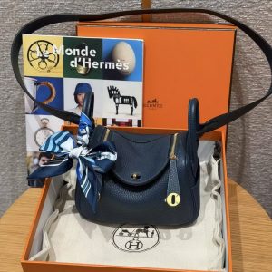 Hermes Lindy Mini 19 CM Bag Handmade In Taurillon Clemence Leather Gold Hardware 7P Blue Presse - Image 14