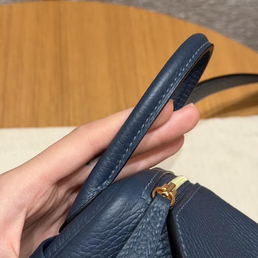 Hermes Lindy Mini 19 CM Bag Handmade In Taurillon Clemence Leather Gold Hardware 7P Blue Presse - Image 9