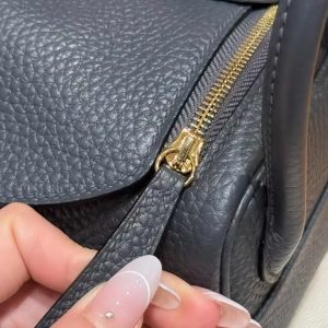 Hermes Lindy Mini 19 CM Bag Handmade In Taurillon Clemence Leather Gold Hardware 85 Ardoise - Image 5