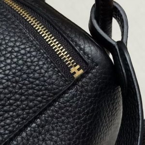 Hermes Lindy Mini 19 CM Bag Handmade In Taurillon Clemence Leather Gold Hardware 89 Noir - Image 14