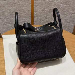 Hermes Lindy Mini 19 CM Bag Handmade In Taurillon Clemence Leather Gold Hardware 89 Noir - Image 11