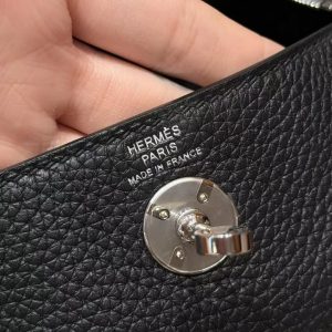Hermes Lindy Mini 19 CM Bag Handmade In Taurillon Clemence Leather Silver Hardware 89 Noir - Image 13