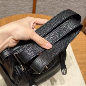 Hermes Lindy Mini 19 CM Bag Handmade In Taurillon Clemence Leather Silver Hardware 89 Noir - Image 4